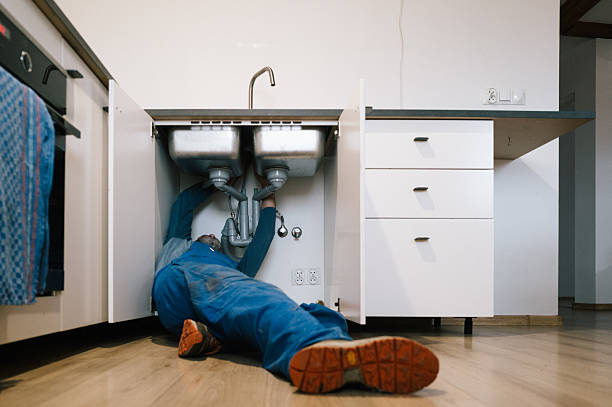 Professional Leak Detection technician working in Olalla, WA